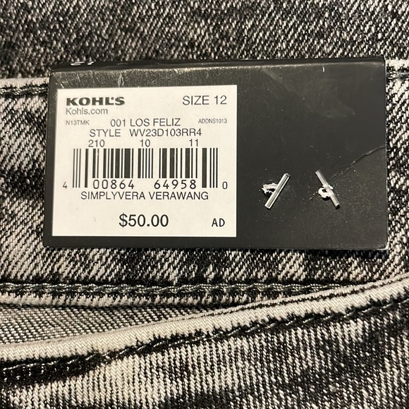 NWT Simply Vera Vera Wang Relaxed Straight Jeans. 12 - Picture 8 of 10